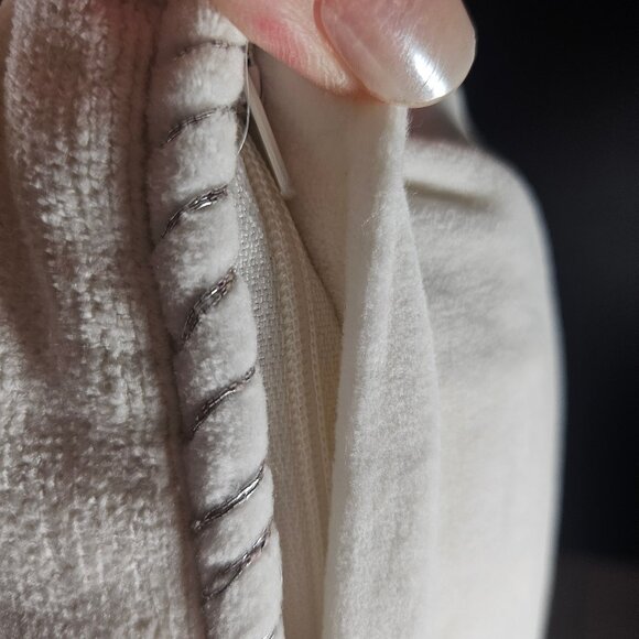 Cynthia Rowley Silver Beaded Snowflakes White Let it Snow Holiday Large Pillow - Picture 16 of 16